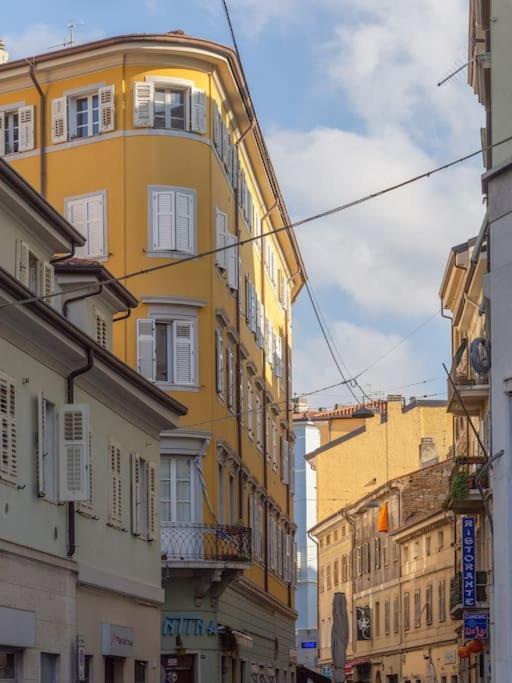 Stylish Apartment - Casa Leone - Center Trieste Exterior foto